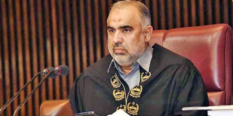 براڈ شیٹ معاملہ سپیکر قومی اسمبلی اور چیئرمین پی اے سی آمنے سامنے اسد قیصرنے رانا تنویر کو ”خاص پیغام پہنچا دیا