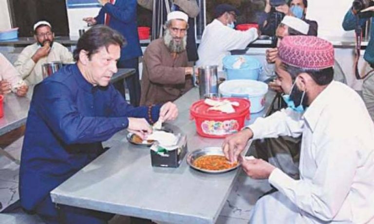 ‘No one sleeps hungry’: PM Imran to launch mobile food van programme today