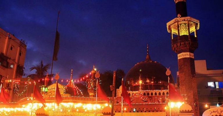 Shab-e-Barat : Muslims observe the night of fortune forgiveness
